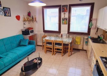 soggiorno - Appartamento Via Pesa 20, Montebello Vicentino - foto 2