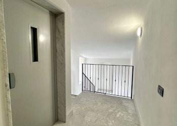 WhatsApp Image 2024-11-06 at 10.51.35 (1).jpeg - Appartamento Sarzana - foto 21