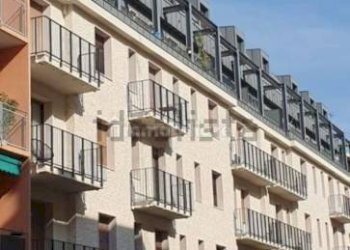 Facciata - Trilocale via Antonio Fogazzaro, 9, Milano - foto 15