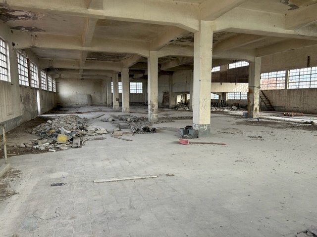 3.jpg - Locale Commerciale Via dei Canneti, Guidonia Montecelio - foto 3