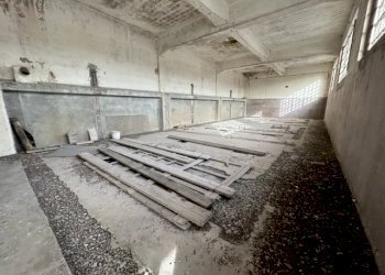 10.jpg - Commercial Premises Via dei Canneti, Guidonia Montecelio - photo 10