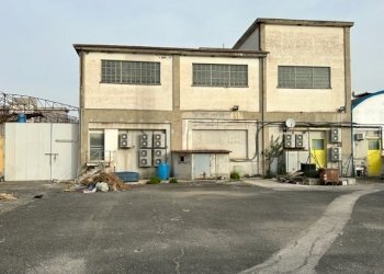 1.jpg - Commercial Premises Via dei Canneti, Guidonia Montecelio - photo 20