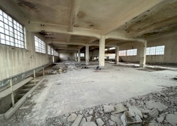 2.jpg - Commercial Premises Via dei Canneti, Guidonia Montecelio - photo 21