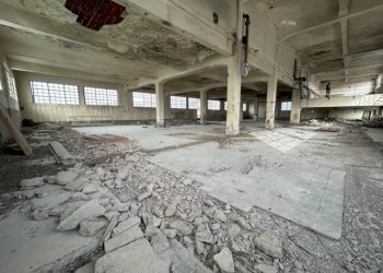 5.jpg - Commercial Premises Via dei Canneti, Guidonia Montecelio - photo 24