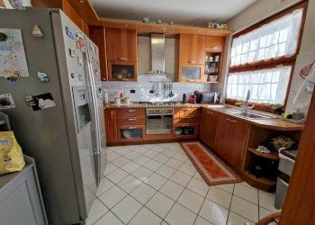 Cucina - Appartamento Sant'Andrea di Rovereto, Chiavari - foto 23