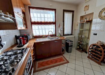 Cucina - Appartamento Sant'Andrea di Rovereto, Chiavari - foto 25