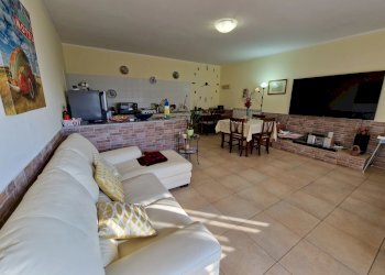 Soggiorno - Appartamento Sant'Andrea di Rovereto, Chiavari - foto 31