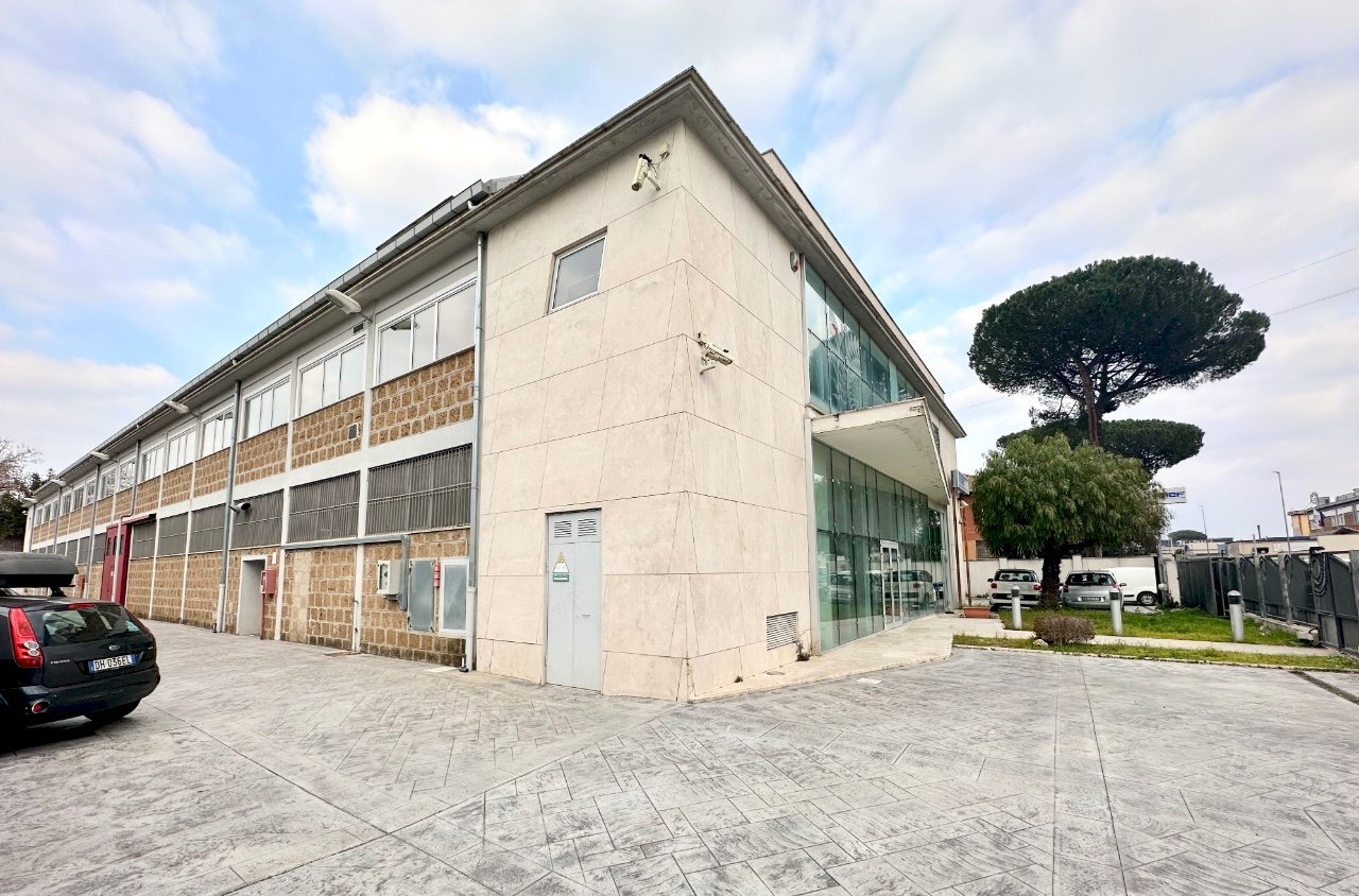 Capannone Roma - foto 2