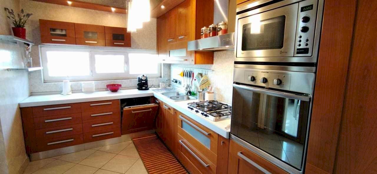 WhatsApp Image 2023-11-10 at 10.18.36.jpeg - Three-room apartment via Arno, Rivoli - photo 1