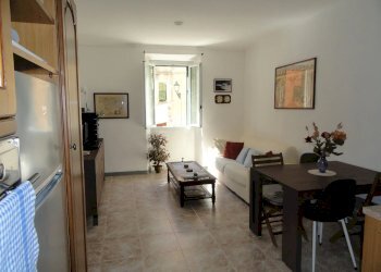 Two-room apartment Vico Sottorocchetta, Ventimiglia - photo 2
