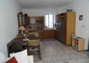 Two-room apartment Vico Sottorocchetta, Ventimiglia - photo 3