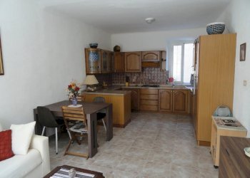 Two-room apartment Vico Sottorocchetta, Ventimiglia - photo 4