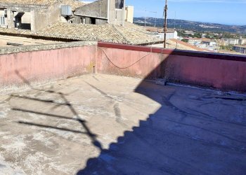 IMG20231115113954.jpg - Villa Via Nicolò Zocco 3434, Palazzolo Acreide - foto 11