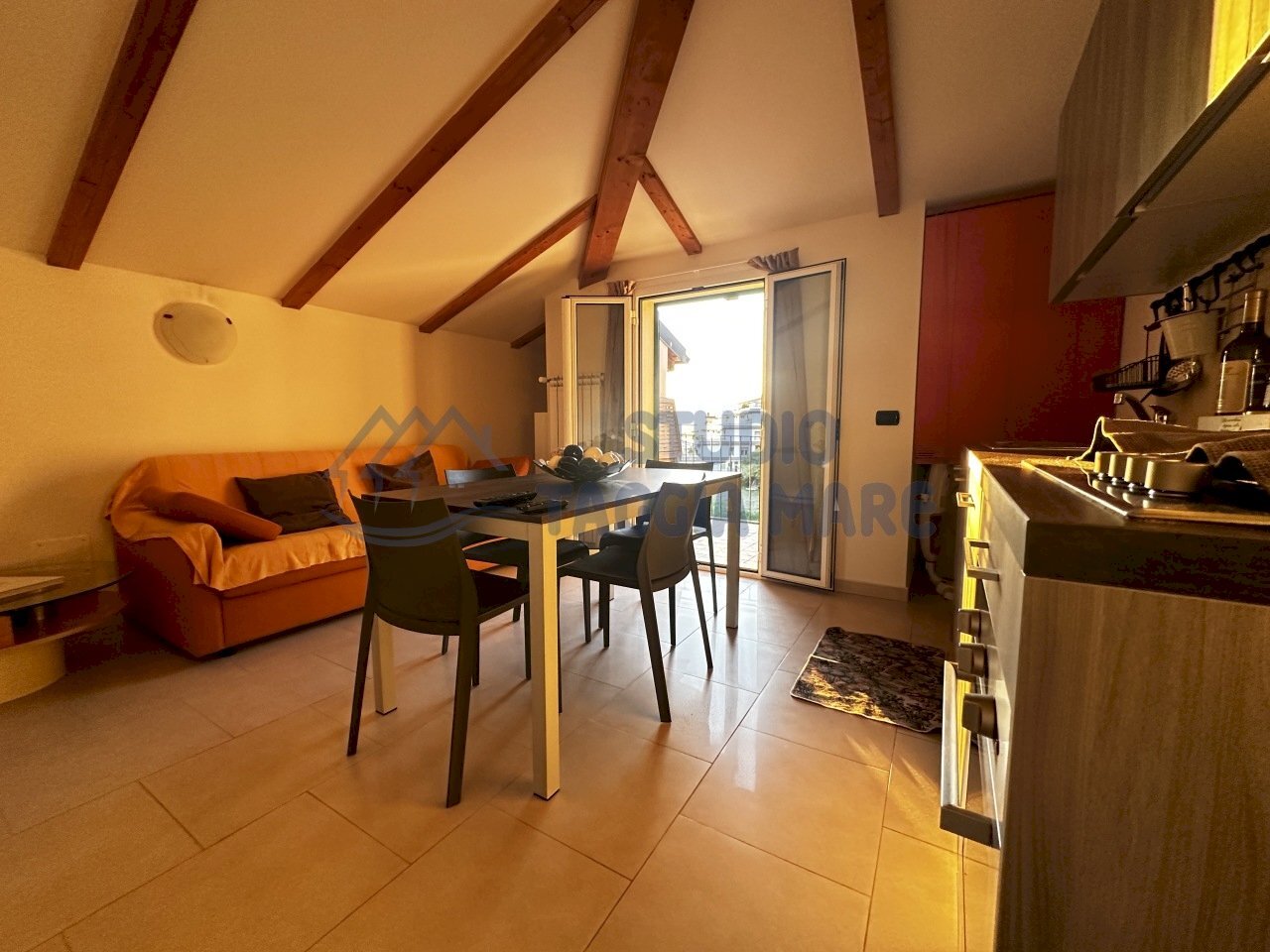 IMG_3741.JPG - Bilocale Strada Casai, Riva Ligure - foto 2