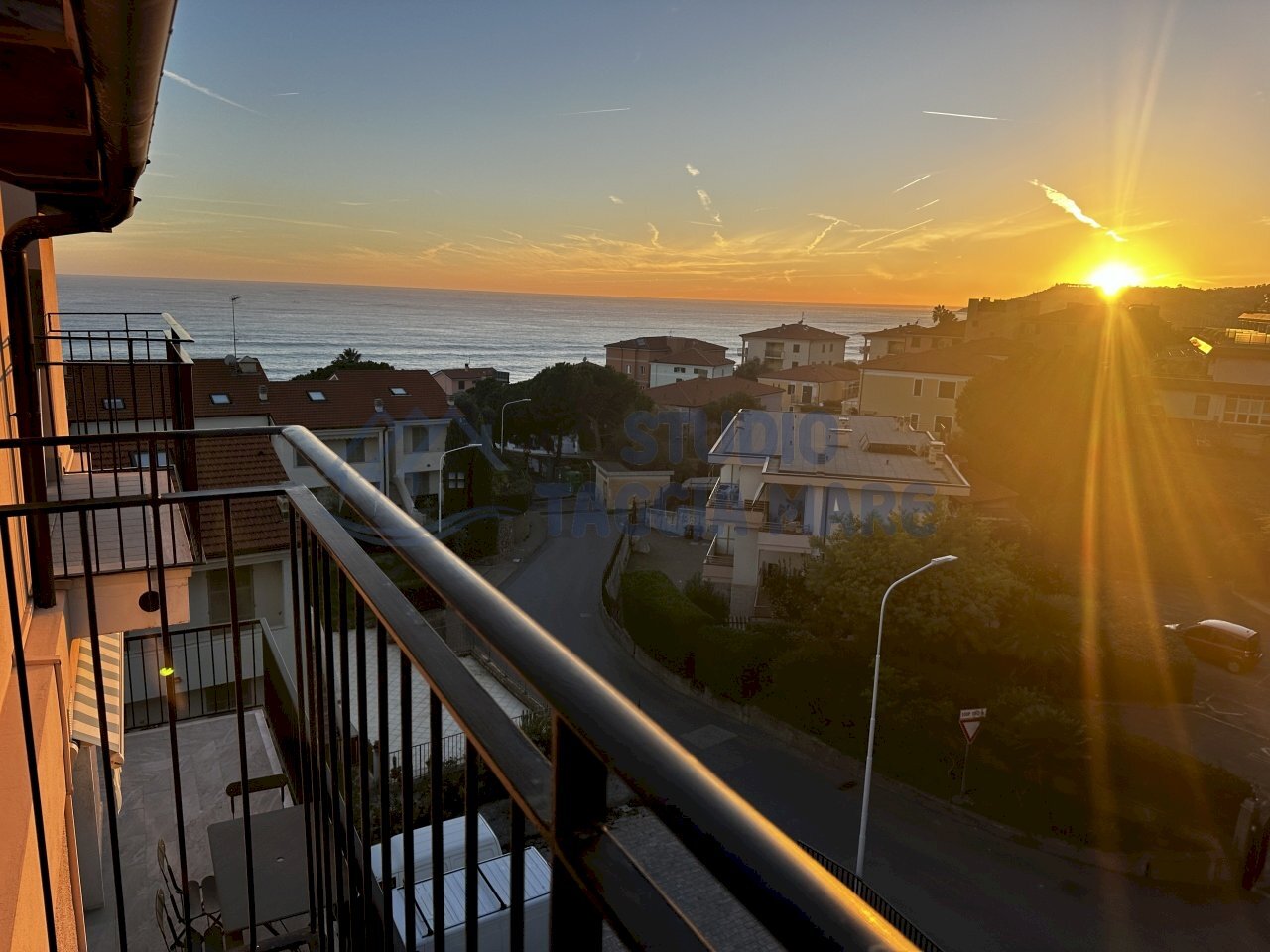 18.JPG - Bilocale Strada Casai, Riva Ligure - foto 1