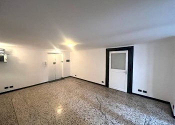 Office salita di San Matteo, Genova - photo 10