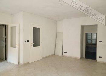 Three-room apartment via chiappera snc, Barge - photo 7