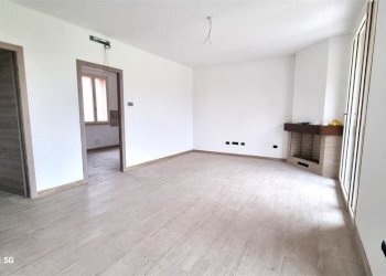 20231109_143335.jpg - Villa Trifamiliare SP16 78, Parma - foto 3