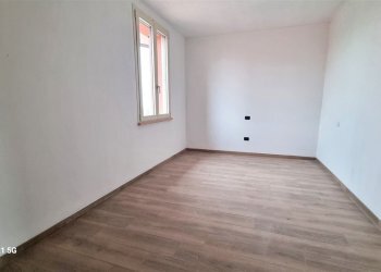 20231109_143828.jpg - Villa Trifamiliare SP16 78, Parma - foto 19