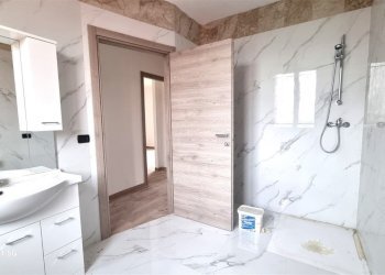 20231109_143925.jpg - Villa Trifamiliare SP16 78, Parma - foto 21