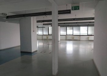 Interno non residenziale - Ufficio via Pietro Chiesa, 7, Genova (zona Sampierdarena) - foto 17
