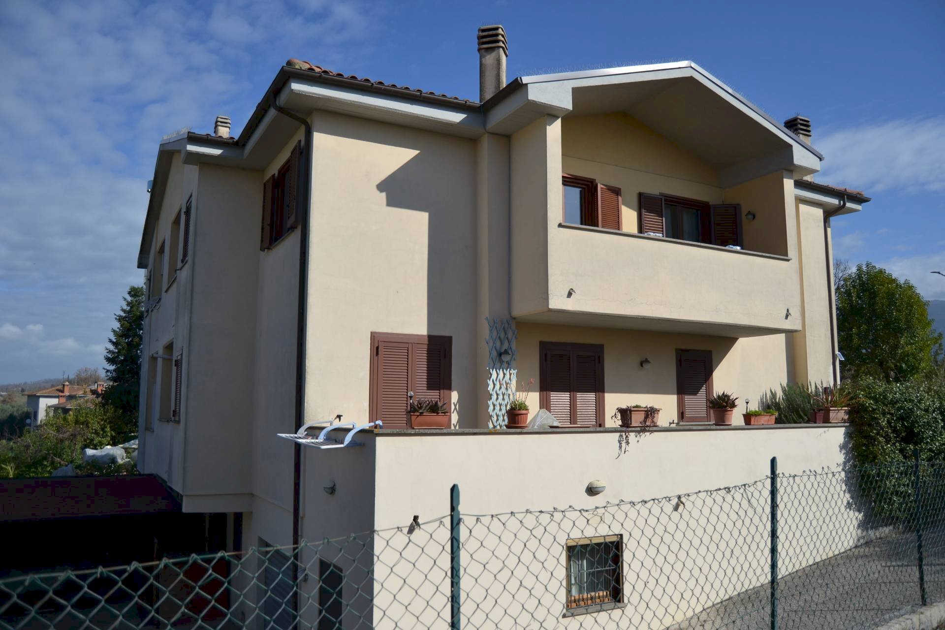 Four-room apartment Via Quadrelletto, San Gemini - photo 1