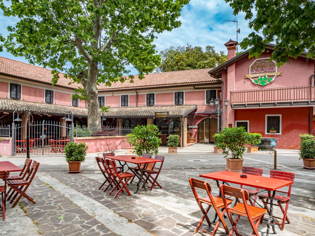 ESTERNI - Locale Commerciale Via San Lorenzo 77, Fiumicello Villa Vicentina - foto 3