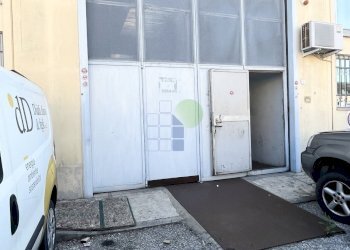 IMG_4192.jpeg - Locale Commerciale Via Razzaguta 32, Livorno - foto 8