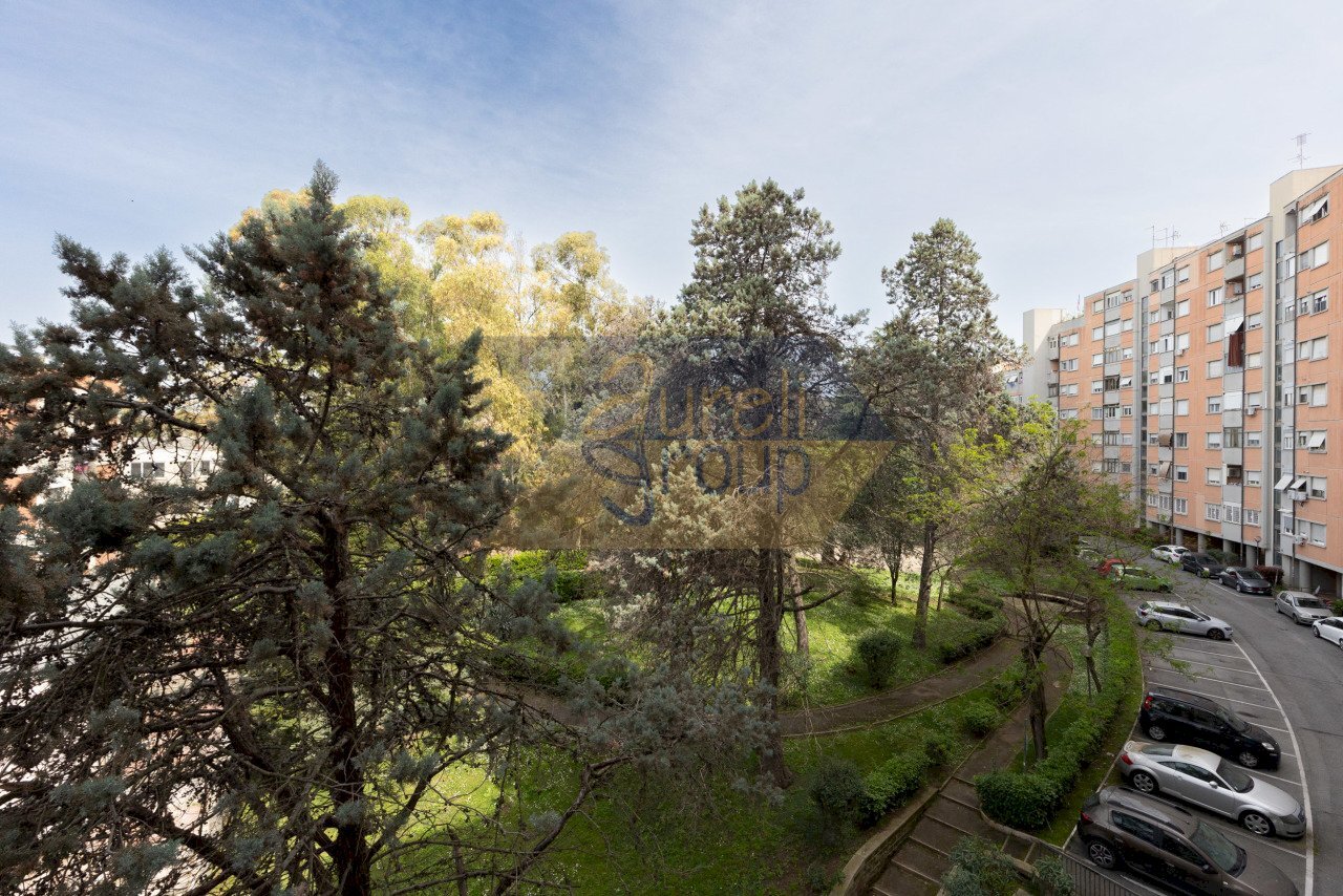 Affaccio - Quadrilocale Viale dei Caduti per la Resistenza, Roma - foto 1