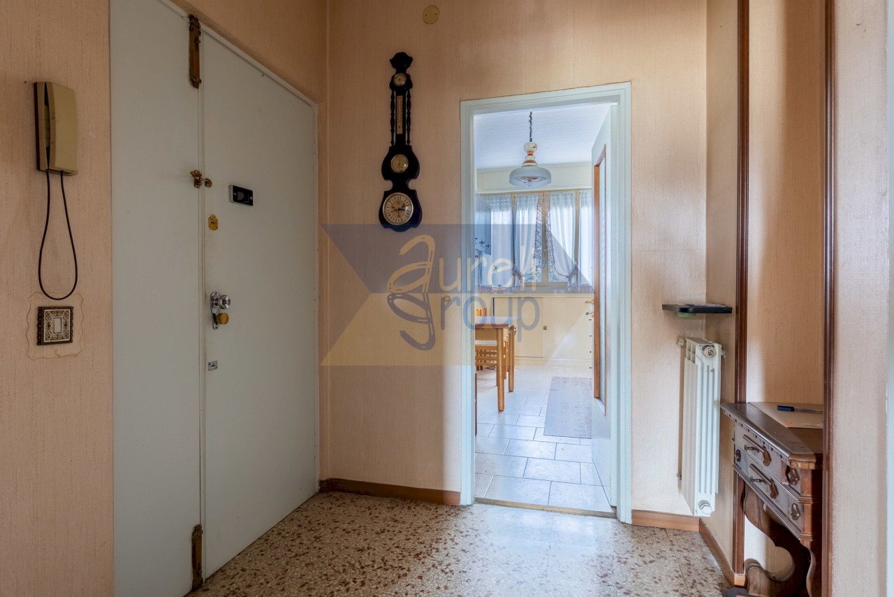 ingresso - Quadrilocale Viale dei Caduti per la Resistenza, Roma - foto 3