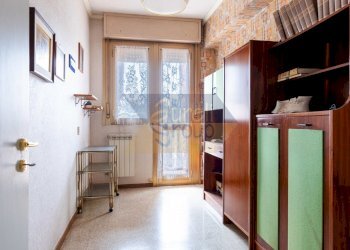 camera da letto - Quadrilocale Viale dei Caduti per la Resistenza, Roma - foto 14