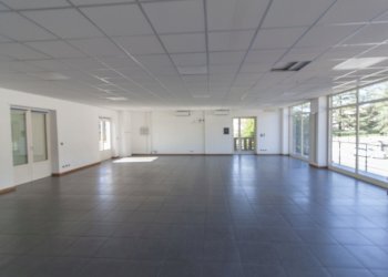 005.JPG - Show room Via Don L. Orione 115, Bra - foto 6