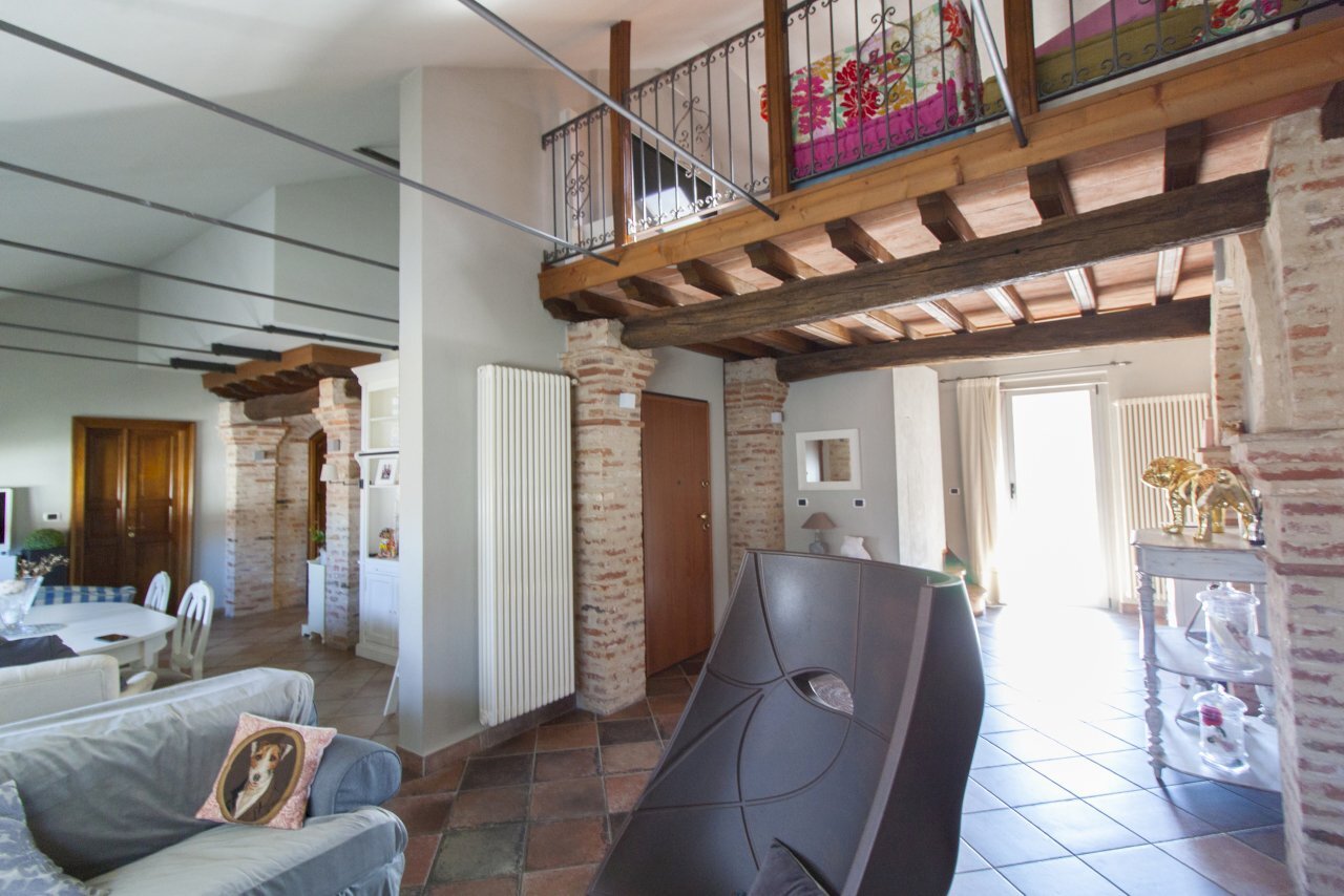 002.JPG - Attico Via della Pace 25, Cherasco - foto 2