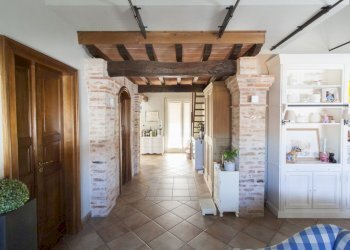 012.JPG - Attico Via della Pace 25, Cherasco - foto 9