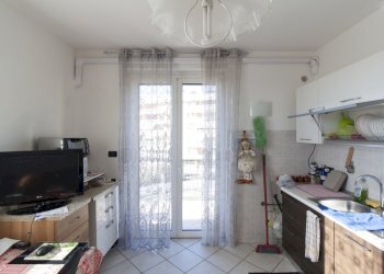 006.JPG - Appartamento Riva Ligure - foto 8