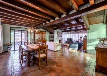 Attic Vignola - photo 1