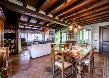Attic Vignola - photo 10
