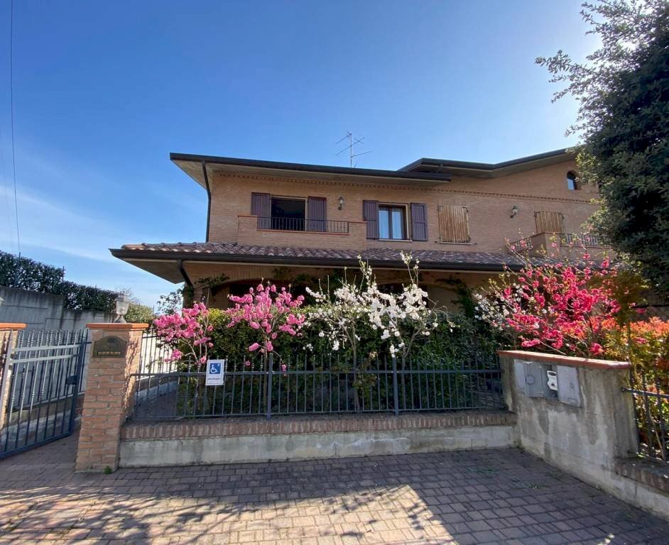 Villa a Schiera via Nuova, Prignano sulla Secchia - foto 1