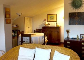 c59a338b-b851-4607-bdbb-a47da644cf4d.jpg - Three-room apartment Ameglia - photo 3