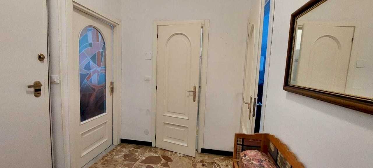 ingresso (3).jpeg - Appartamento Via Rambaldo, Imperia - foto 1