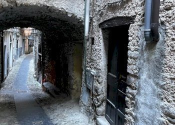 PHOTO-2023-01-20-12-33-28-2.jpg - Appartamento Via Carriera Piana 34, Pigna - foto 3