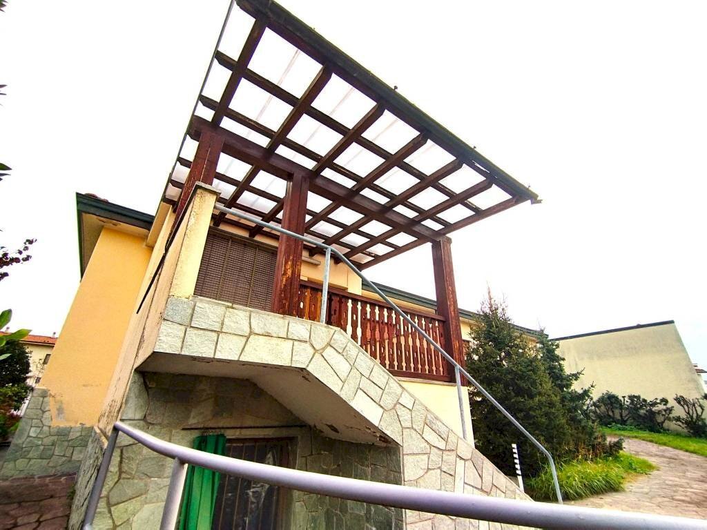 viste - Villa via Fiume, 6, Bareggio - foto 3