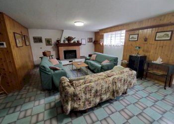 ambienti - Villa via Fiume, 6, Bareggio - foto 44