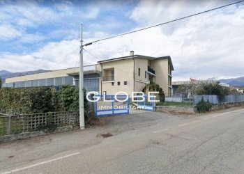 Facciata - Capannone via Banna, Balangero - foto 1