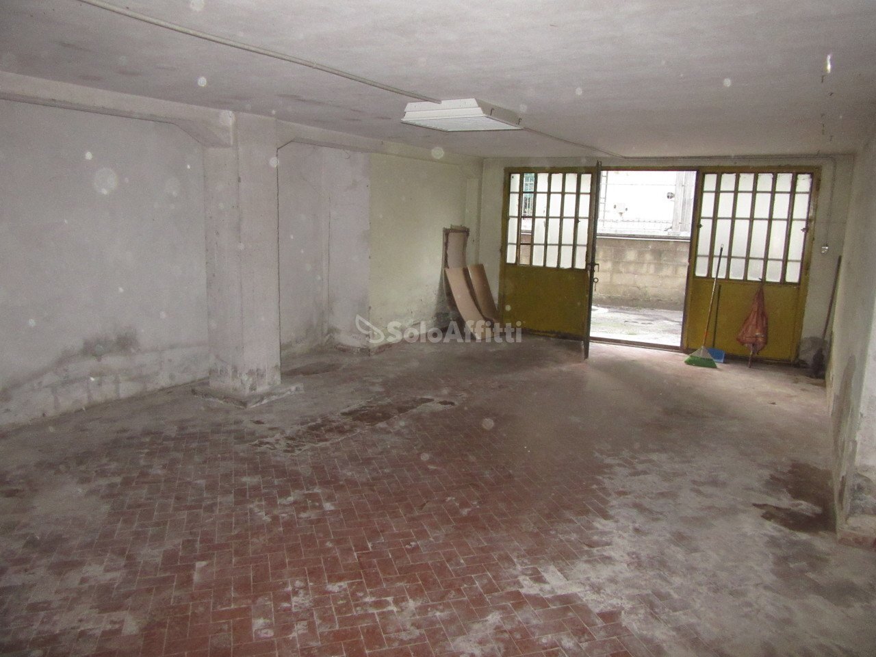 IMG_1341.JPG - Magazzino Via dell'Olmo 140, Sesto Fiorentino - foto 3