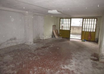 IMG_1341.JPG - Magazzino Via dell'Olmo 140, Sesto Fiorentino - foto 3