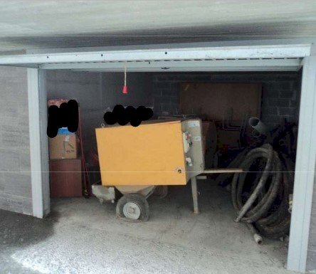 3.jpg - Box all'asta Via Antonio Pellegrini 8, Genova - foto 2