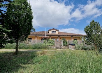 20230623_104837.jpg - Villa Vocabolo Murotondo, Baschi - foto 3