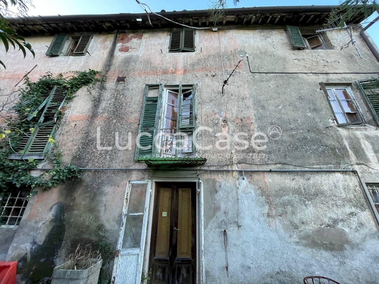 Casa indipendente Lucca (zona Santa Maria del Giudice) - foto 3