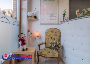 ingresso - Shop Via Torre del Lebbroso 23, 23, Aosta - photo 3